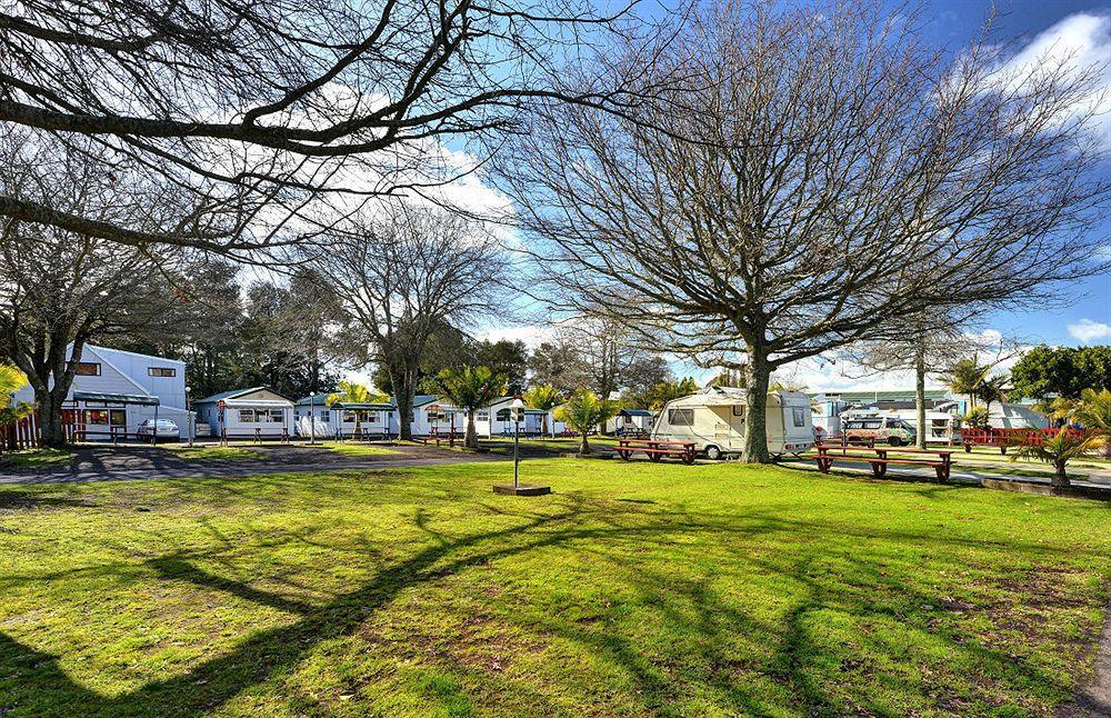 Auckland Northshore Motels & Holiday Park Экстерьер фото