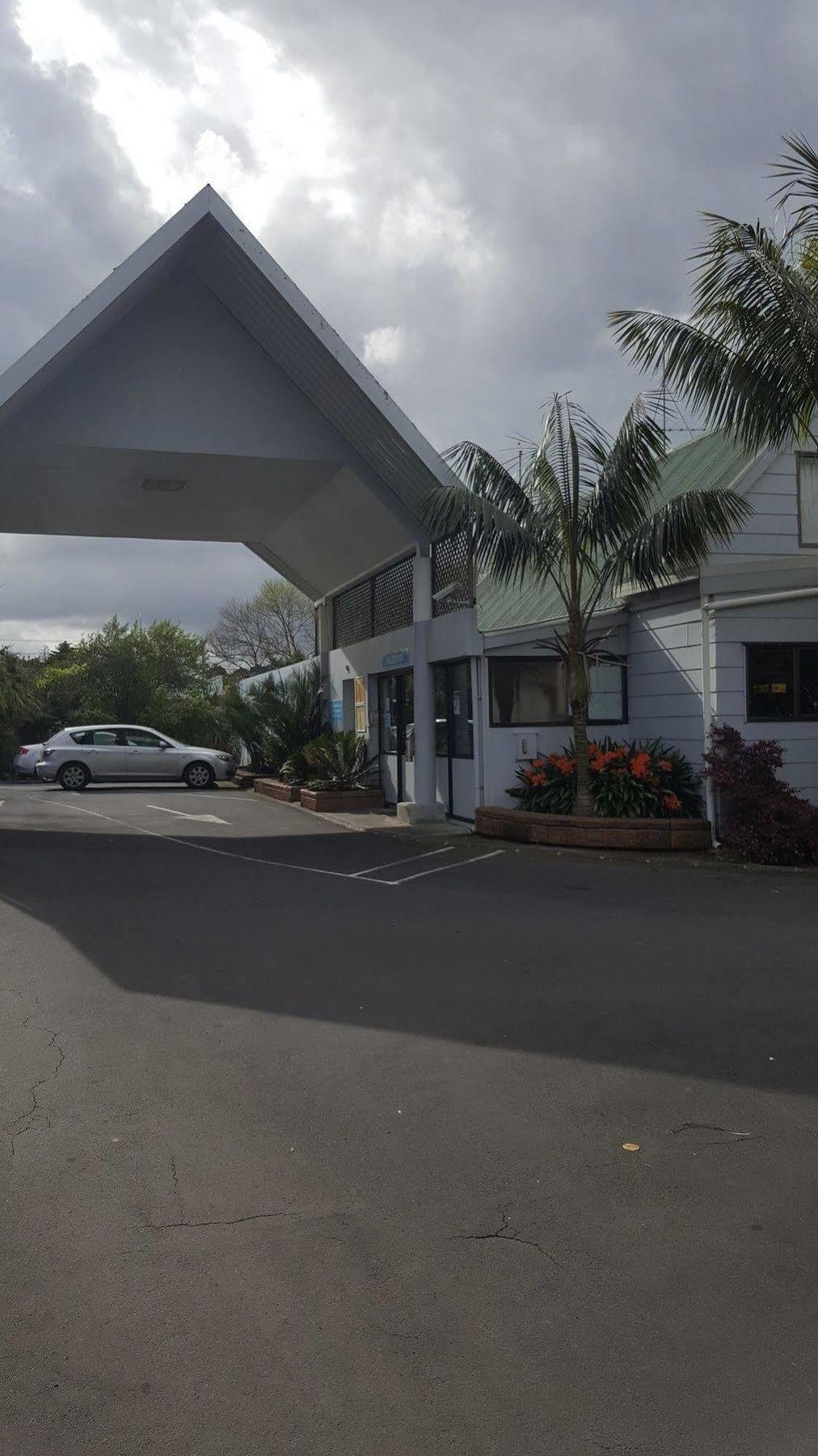 Auckland Northshore Motels & Holiday Park Экстерьер фото