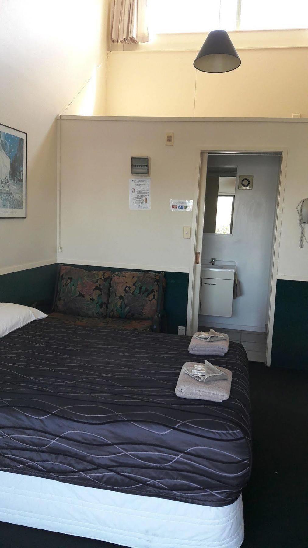Auckland Northshore Motels & Holiday Park Экстерьер фото