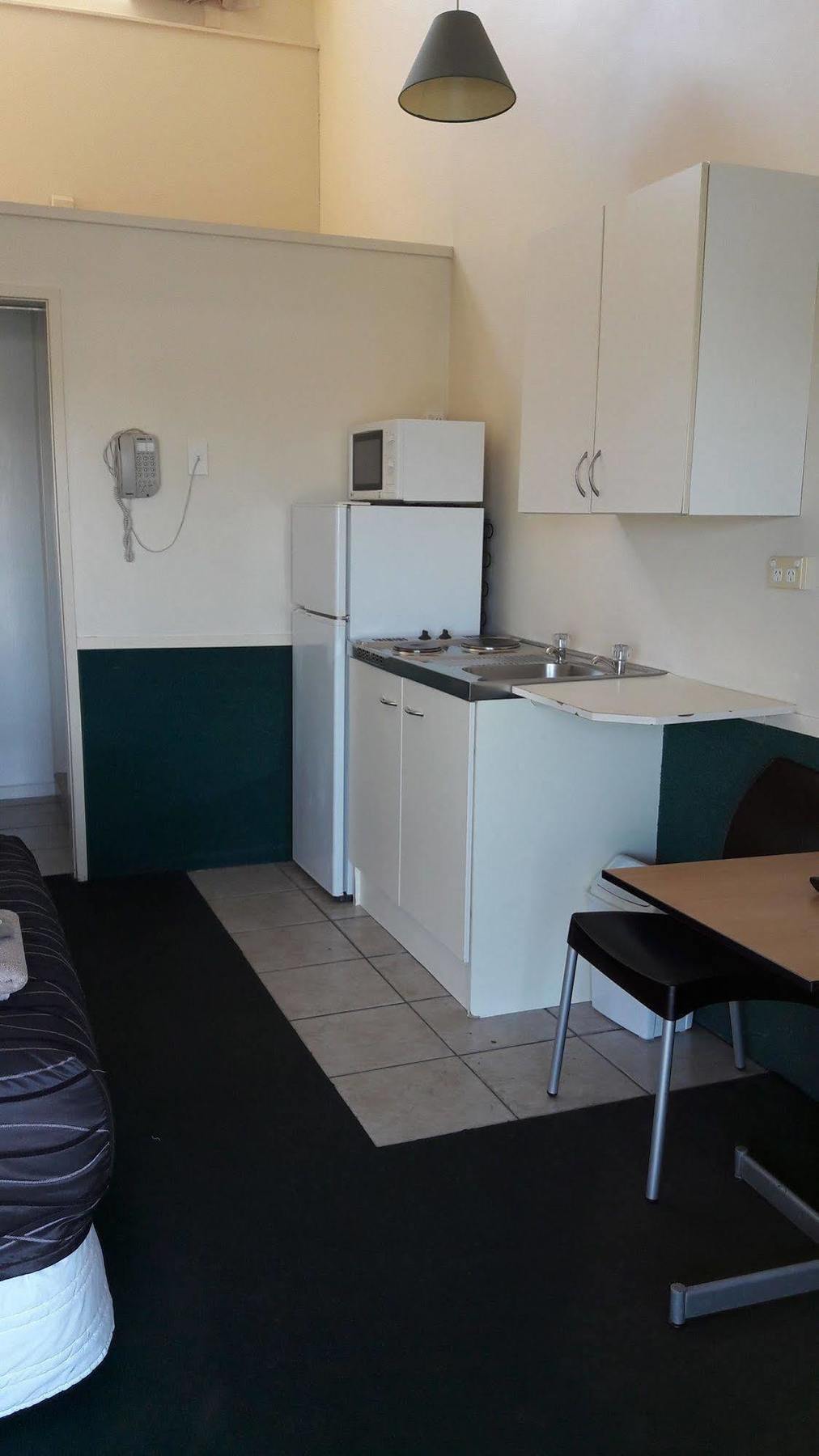 Auckland Northshore Motels & Holiday Park Экстерьер фото