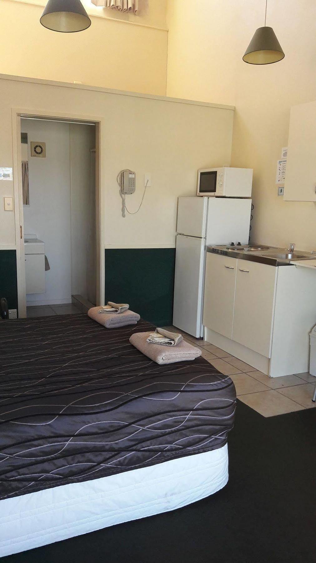 Auckland Northshore Motels & Holiday Park Экстерьер фото