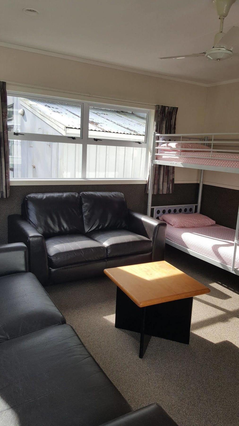 Auckland Northshore Motels & Holiday Park Экстерьер фото