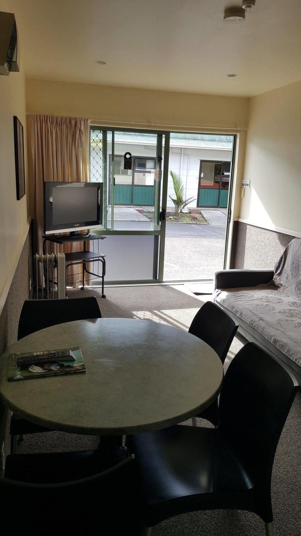 Auckland Northshore Motels & Holiday Park Экстерьер фото